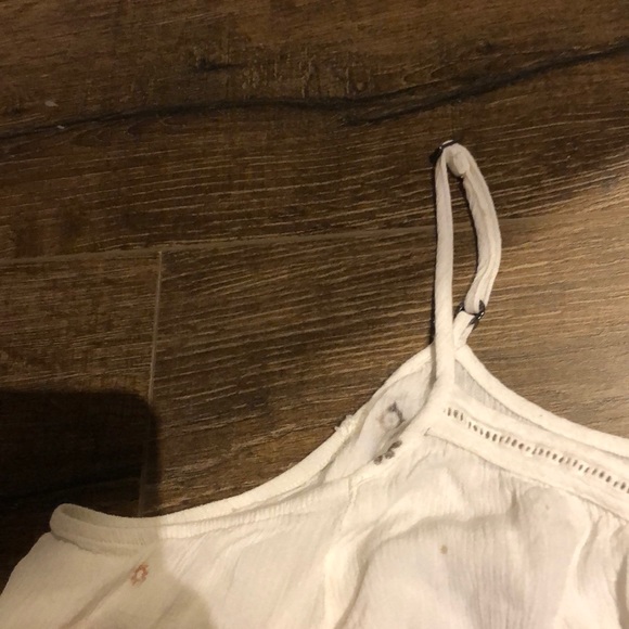 Garage Cold Shoulder Flowy Top - Picture 5 of 6